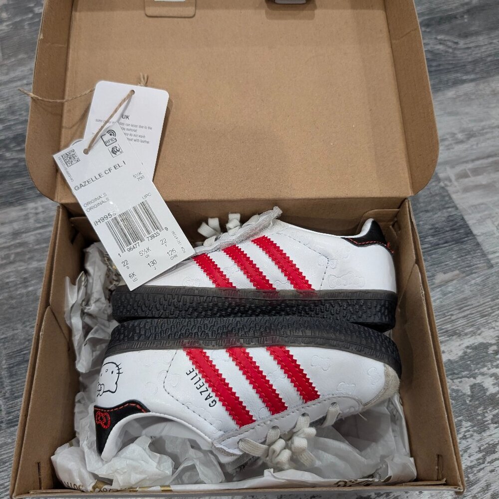 Limited edition Adidas X Hello Kitty Gazelle Comfort Closure Elastic kids shoes
